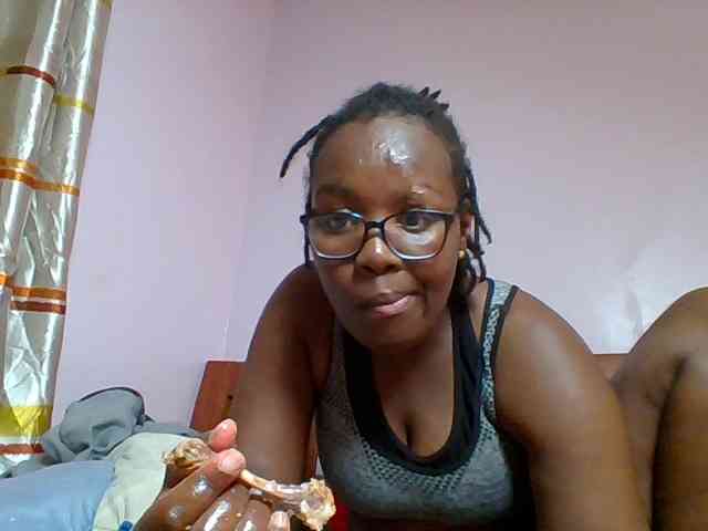 Sweetariah1 webcam