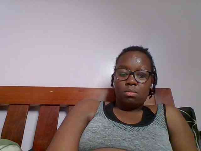Sweetariah1 webcam