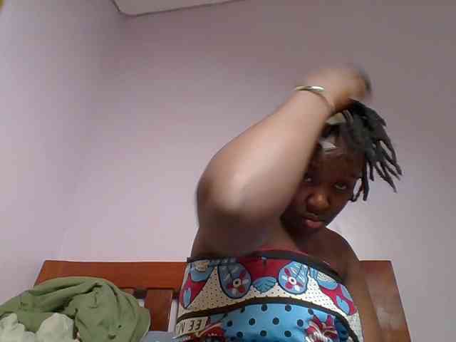 Sweetariah1 webcam