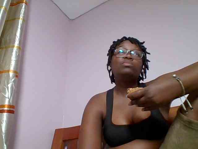 Sweetariah1 webcam