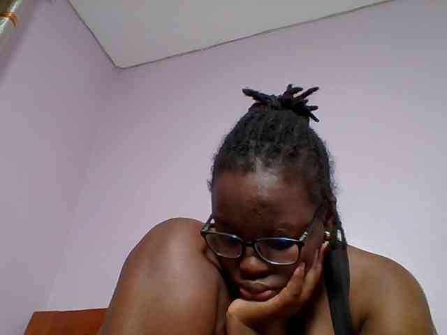 Sweetariah1 webcam