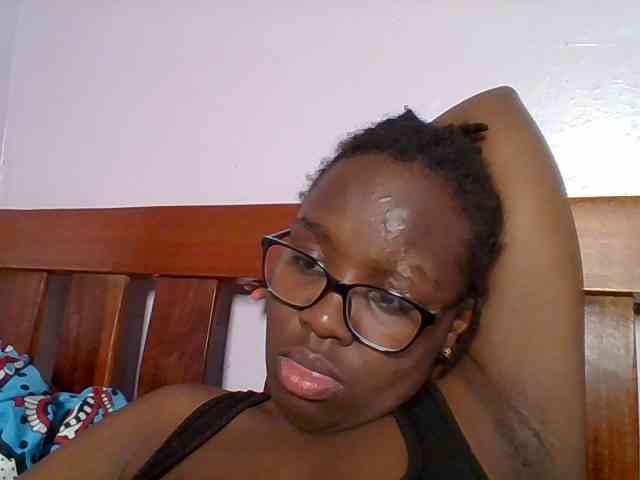 Sweetariah1 webcam