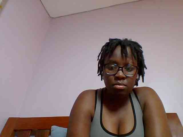 Sweetariah1 webcam