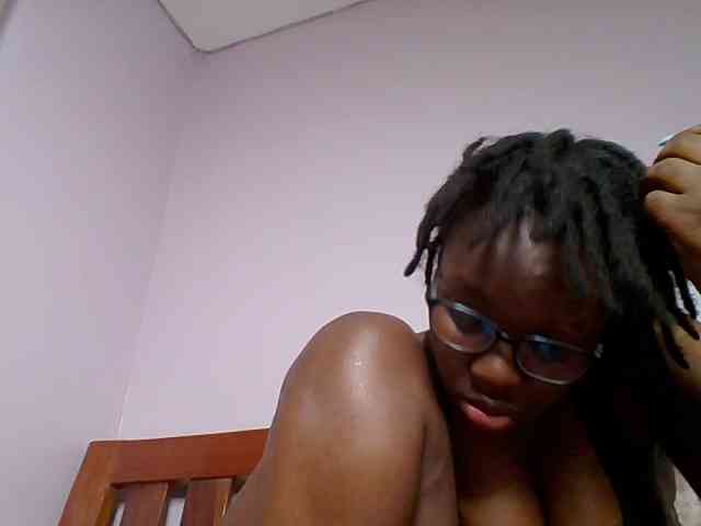 Sweetariah1 webcam