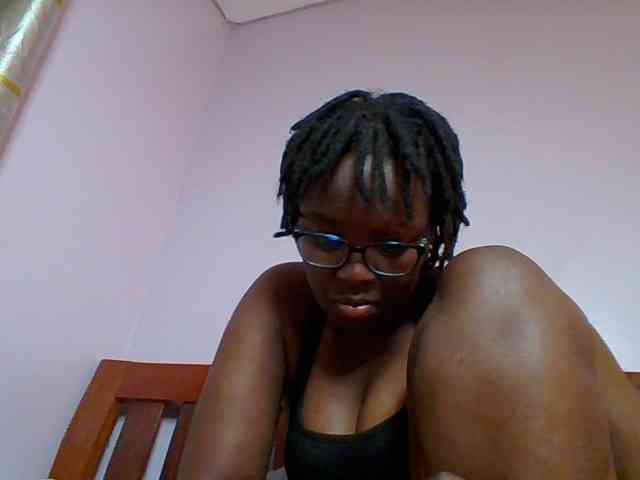 Sweetariah1 webcam