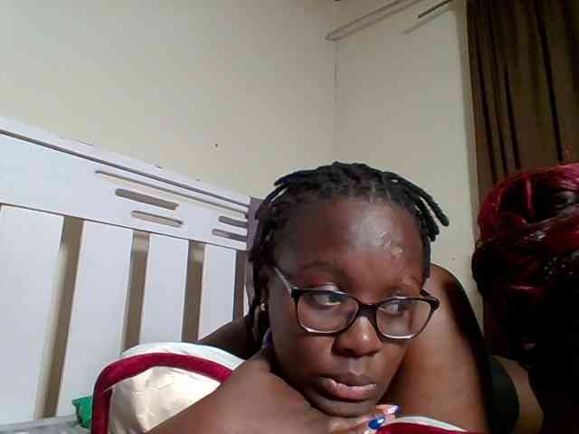 Sweetariah1 webcam