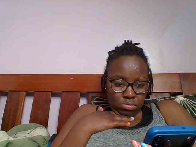Sweetariah1 webcam