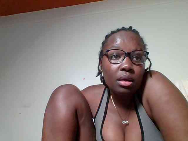 Sweetariah1 webcam