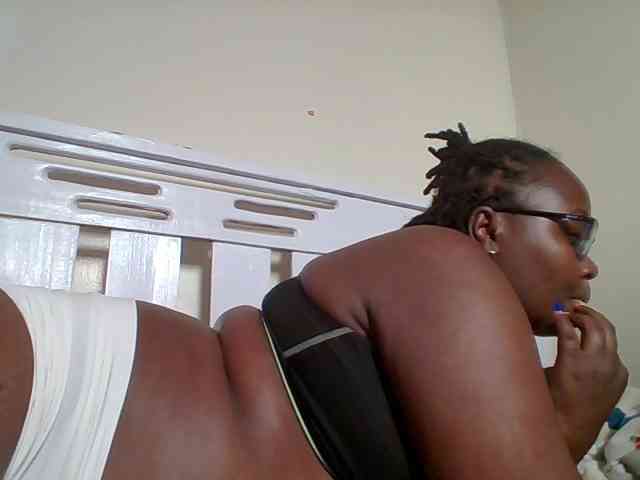 Sweetariah1 webcam
