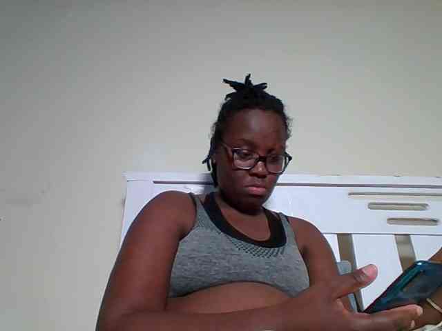 Sweetariah1 webcam