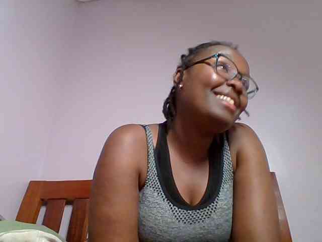 Sweetariah1 webcam