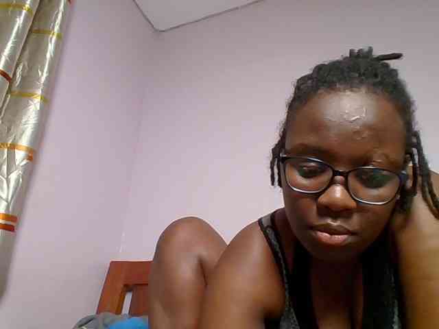 Sweetariah1 webcam
