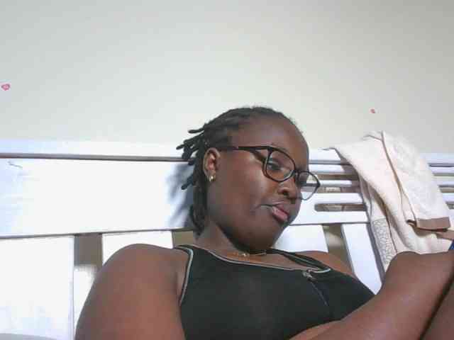Sweetariah1 webcam