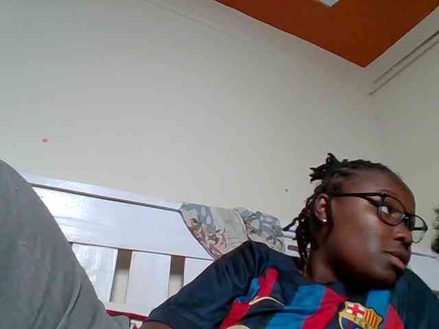 Sweetariah1 webcam
