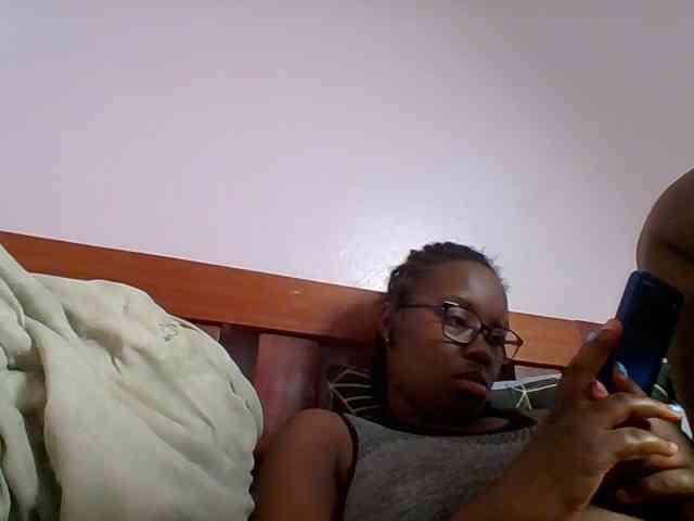 Sweetariah1 webcam
