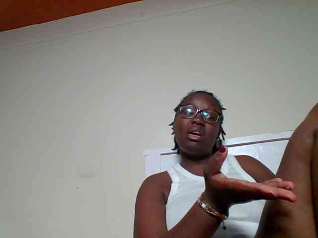Sweetariah1 webcam