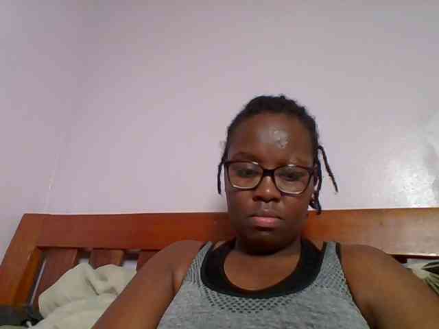 Sweetariah1 webcam