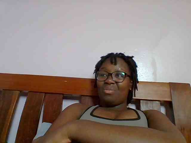 Sweetariah1 webcam