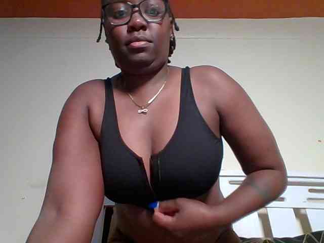 Sweetariah1 webcam