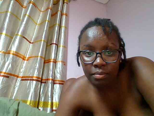 Sweetariah1 webcam