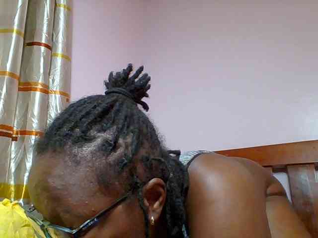 Sweetariah1 webcam