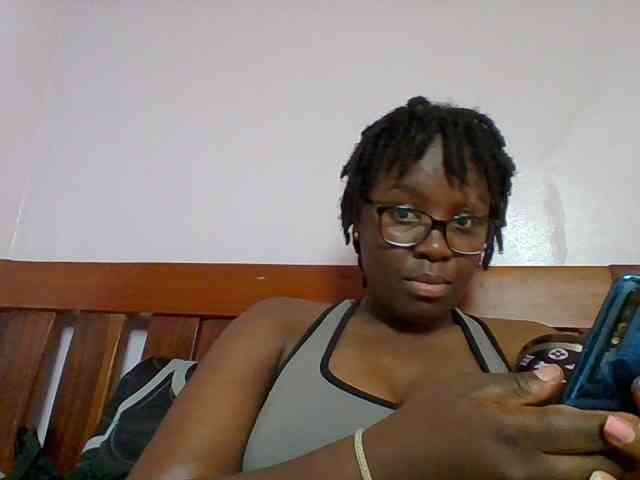 Sweetariah1 webcam