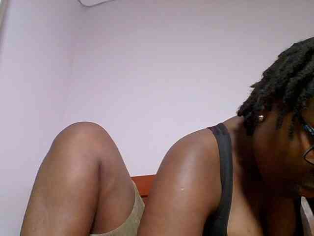Sweetariah1 webcam