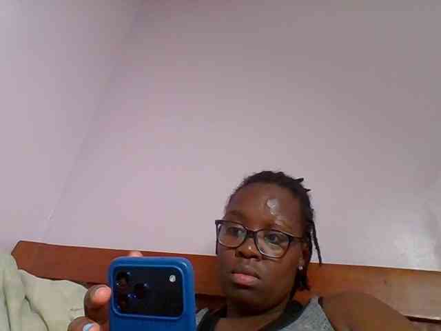 Sweetariah1 webcam