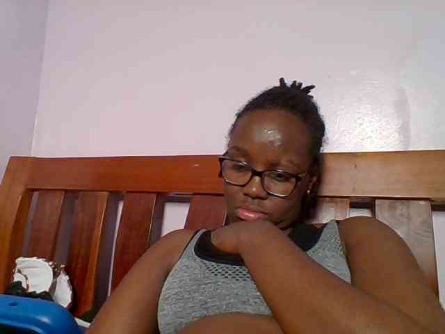Sweetariah1 webcam
