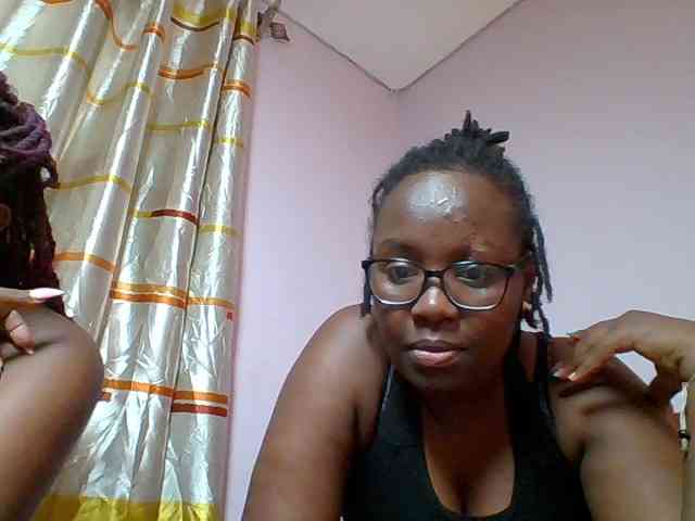 Sweetariah1 webcam