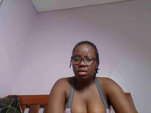 Sweetariah1 webcam