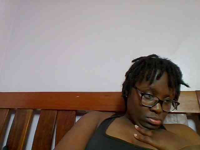 Sweetariah1 webcam