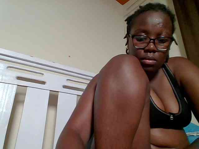 Sweetariah1 webcam