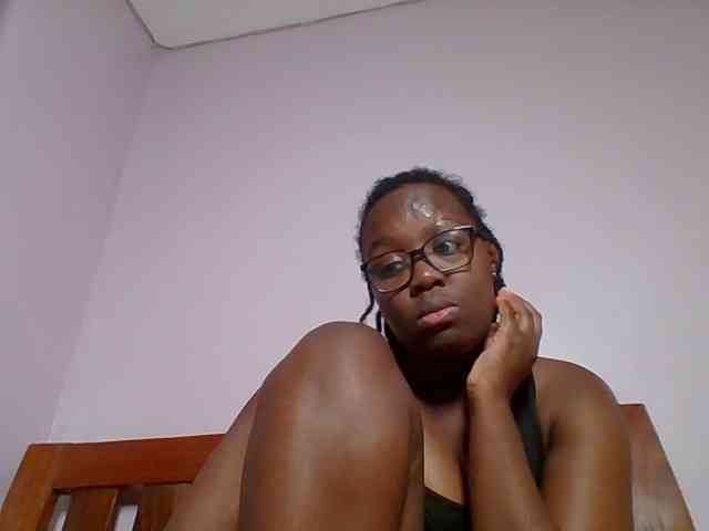 Sweetariah1 webcam