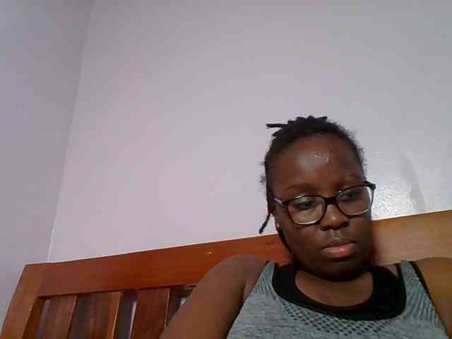 Sweetariah1 webcam