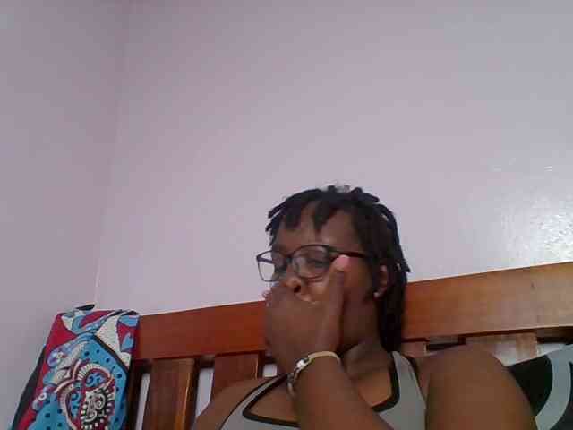 Sweetariah1 webcam