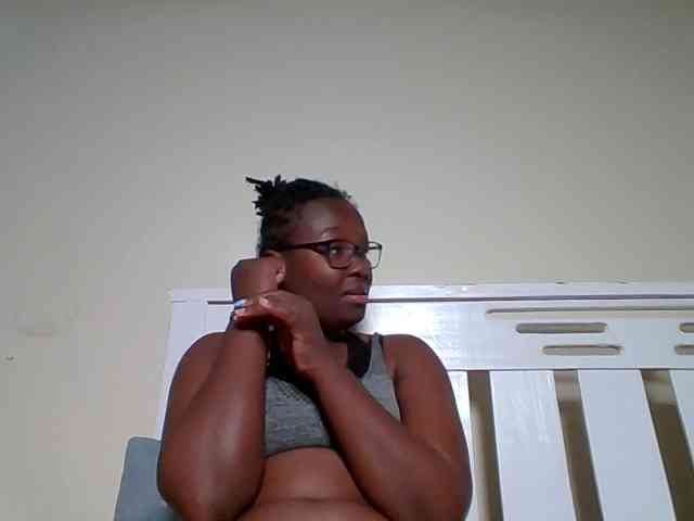 Sweetariah1 webcam