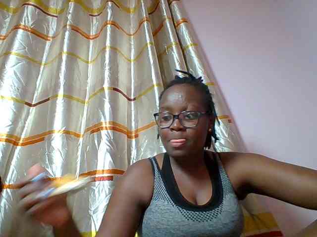 Sweetariah1 webcam