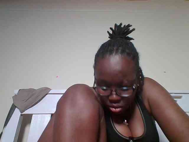 Sweetariah1 webcam