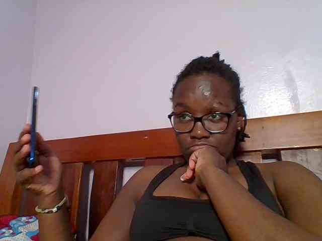 Sweetariah1 webcam