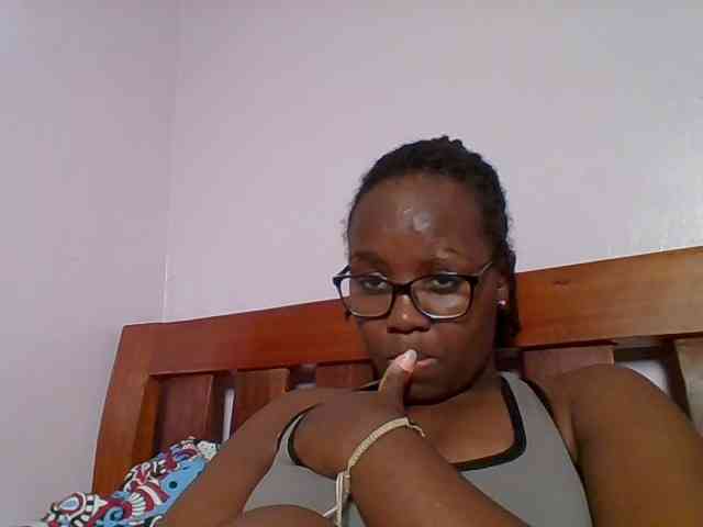 Sweetariah1 webcam