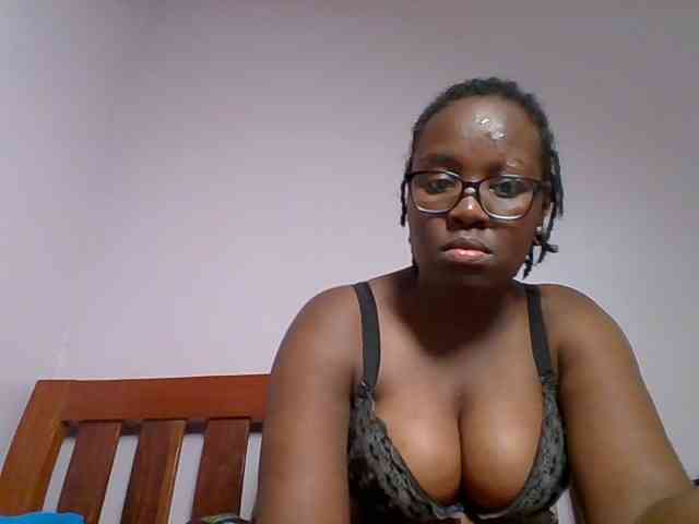 Sweetariah1 webcam
