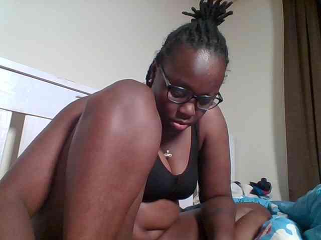 Sweetariah1 webcam
