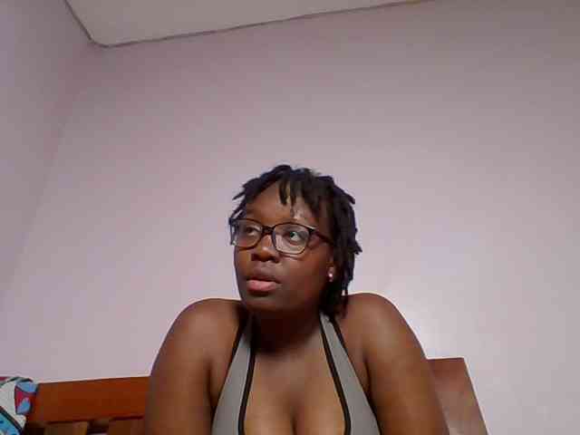 Sweetariah1
