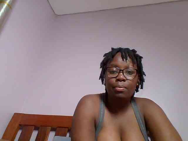 Sweetariah1