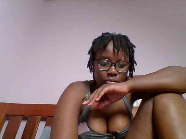 Sweetariah1 webcam
