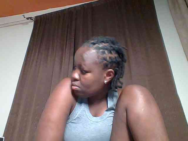 Sweetariah1 webcam