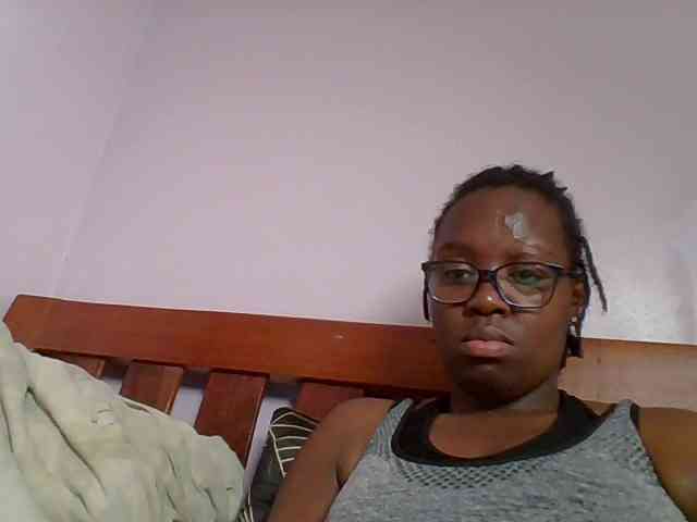 Sweetariah1 webcam