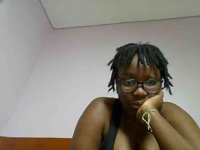 Sweetariah1 webcam