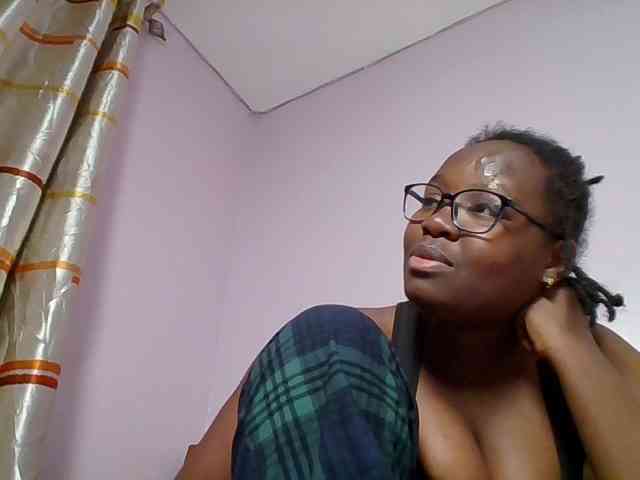 Sweetariah1 webcam
